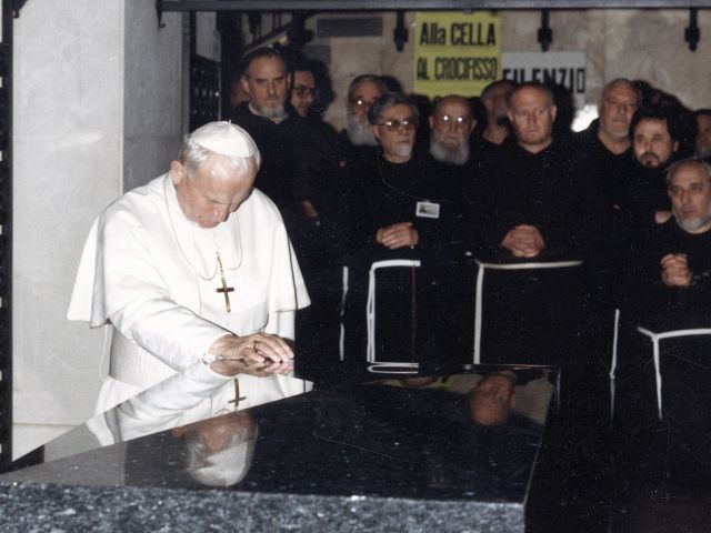 Papa a San Giovanni Rotondo 2